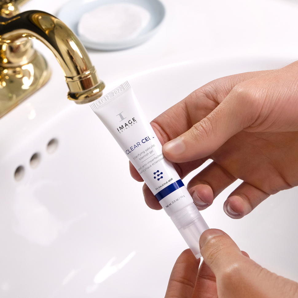 CLEAR CELL clarifying salicylic blemish gel - Точечный салициловый гель